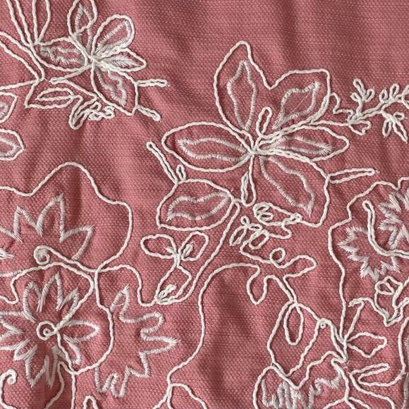 LOFT Cotton Pink and White Floral Embroidered Pencil Skirt / Mini Skirt, 8 - Picture 5 of 14